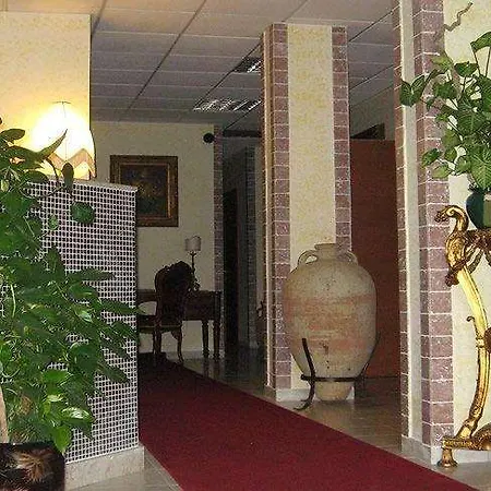 Fiumefreddo Hotel 3*